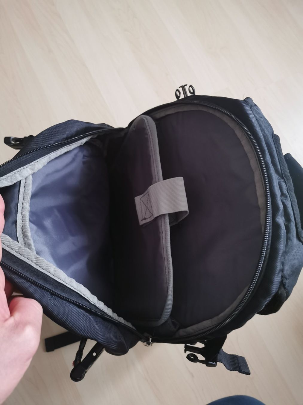 Targus Rucksäcke: Targus Rucksack mit Laptopfach – Gebraucht aus Bassersdorf von allergutenDinge 2