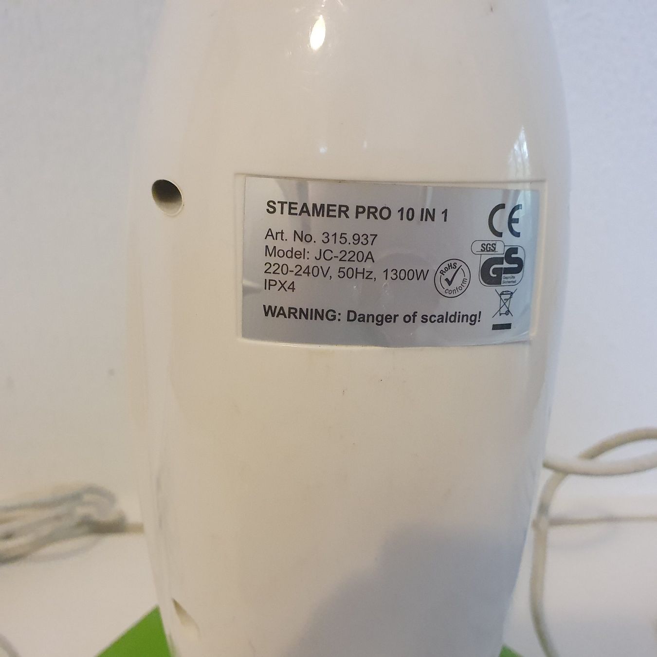 Pulitori a vapore: Steamer PRO 10in1 défectueux – Difettoso da Lausanne venduto da Af2016 1