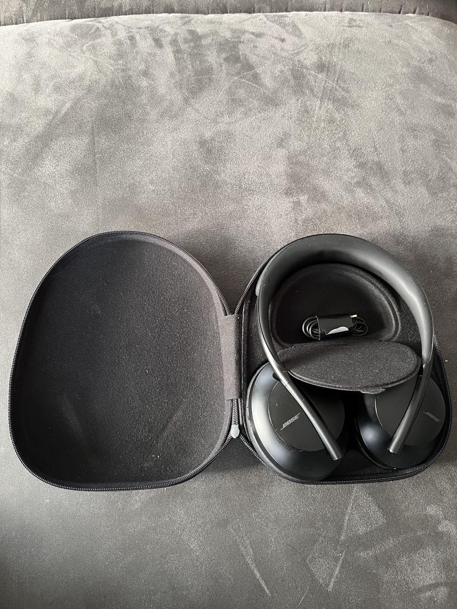 Bose Cuffie: Bose Headphone 700 – Usato da Zürich venduto da An_B 2