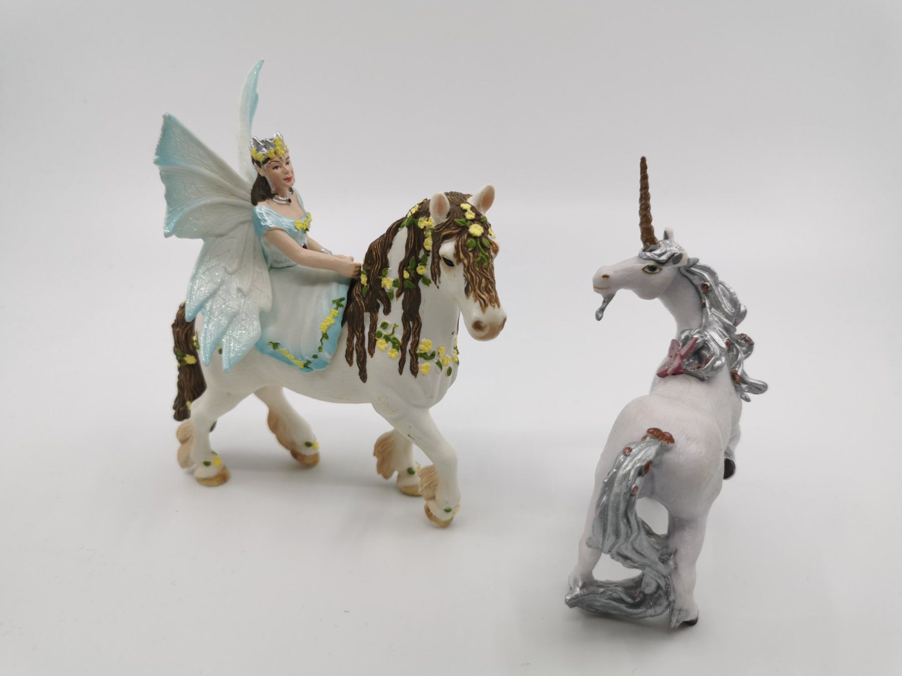 Schleich Statuette: Figurines Fee à cheval + Licorne – Usato da Lutry venduto da Brocantosaurus