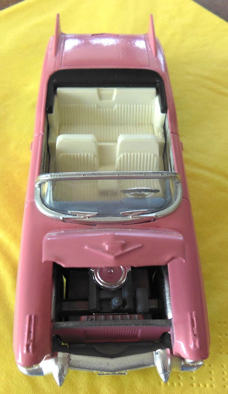 Cadillac Modellini d'auto: CADILLAC ELDORADO BIARRITZ 1957 – Usato da Münchwilen TG venduto da ecudos10 4