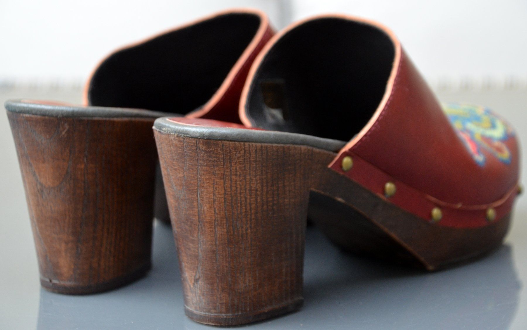 Penelope Chilvers Scarpe da donna: Penelope Chilvers Clogs / Sabot 39 – Nuovo (secondo la descrizione) da Collonges venduto da arashee 8