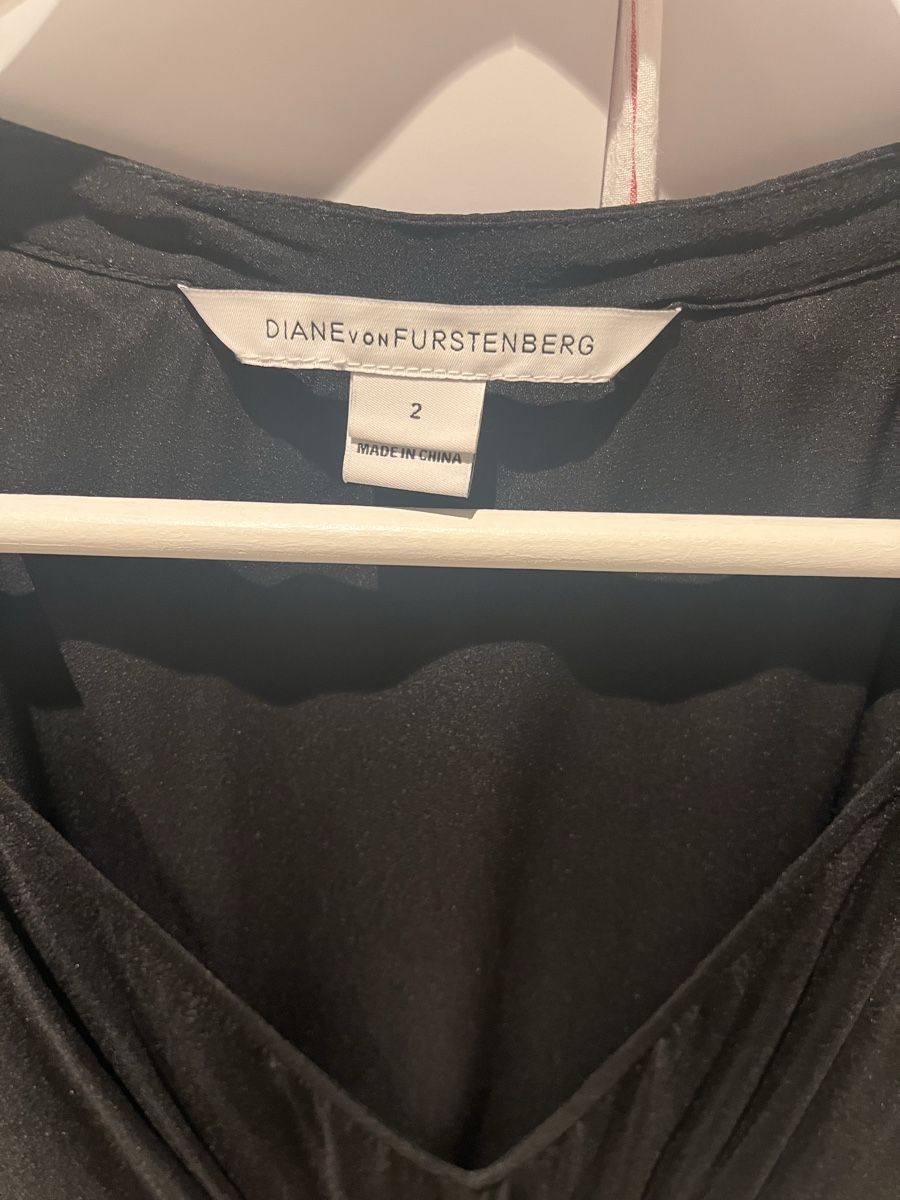 Diane von Furstenberg Robes: DVF Kleid Seide 🖤 Gr. S – Neuf (Voir description) à Zumikon par DesignDeluxe 2