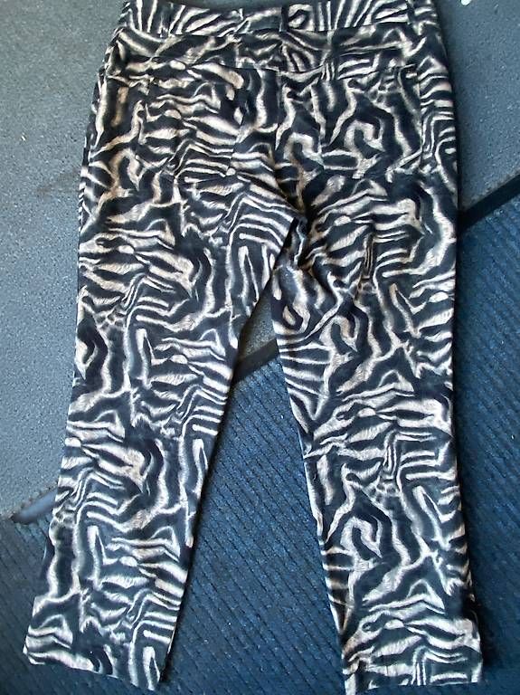 Pantaloni: Puntoroma Hose, 44 – Usato da St. Gallen venduto da Konstanza 1