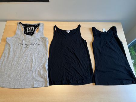 3 tops taille correspondant à taille S