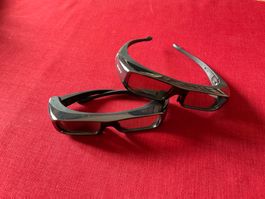 2 Sony TDG-BR100 3D-Brille in einwandfreiem Zustand