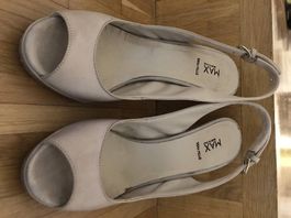 Diverse Schuhe