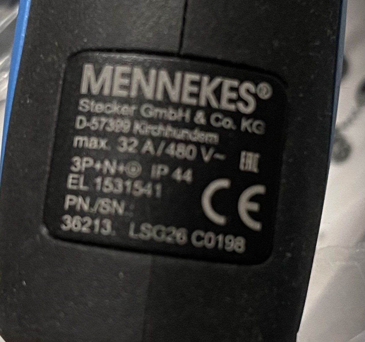 Tutti pezzi di ricambio auto: Mennekes Ladekabel 36213 Mode 3 Typ 2 32A 3PH – Nuovo e nell'imballaggio originale da Oftringen venduto da Vucki 3
