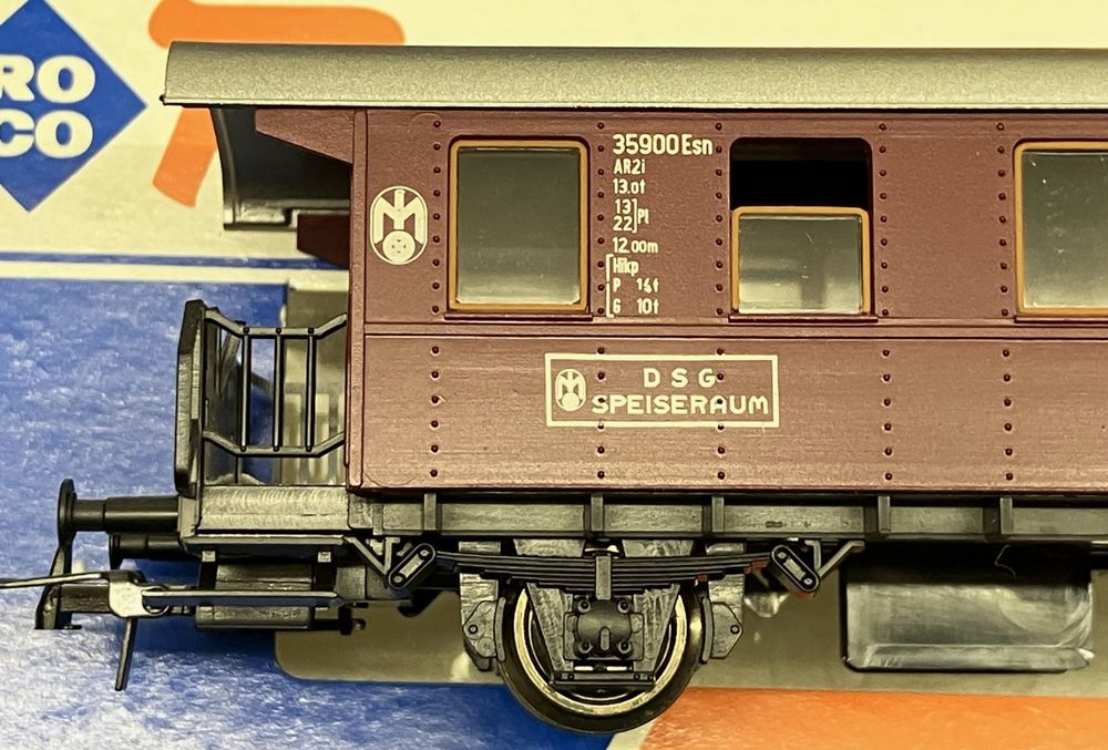 Roco Modelleisenbahnen: Roco H0= 5x Güterwagen - 1x DSG Speiseraum DB - NEUWERTIG – Neu (gemäss Beschreibung) aus Thun von retoolinoo 4