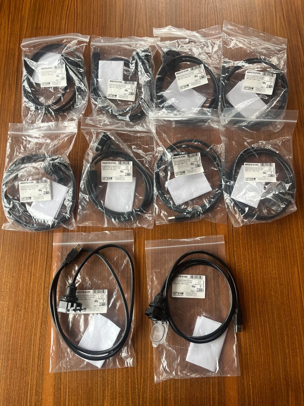 Cavi: 10Stück Lütze USB 3.0 Einbaubuchse – Nuovo e nell'imballaggio originale da Eggiwil venduto da Harleyman54
