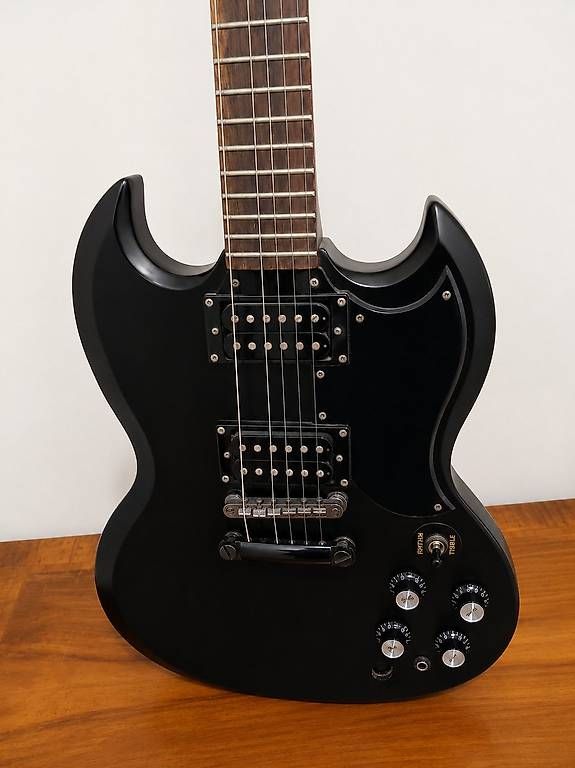 Instruments de musique: Epiphone G400 SG Gothic - Satin Black E Gitarre – D'occasion à Dietikon par Vent-Gary- 3