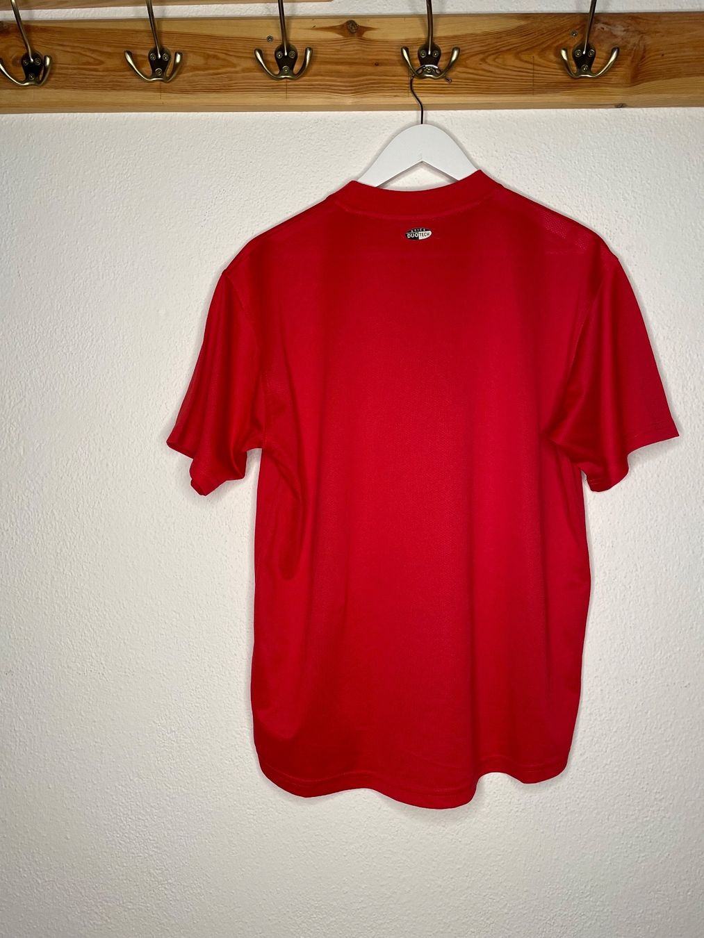 T-shirt: T-Shirt Asics – Usato da Capolago venduto da LA.BOTTEGA 1