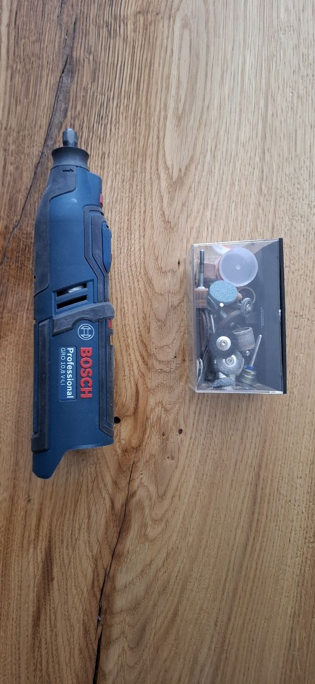 Bosch Alle Werkzeuge: Bosch Multifunktionswerkzeug 12v – Gebraucht aus Guntershausen von Jtattoo