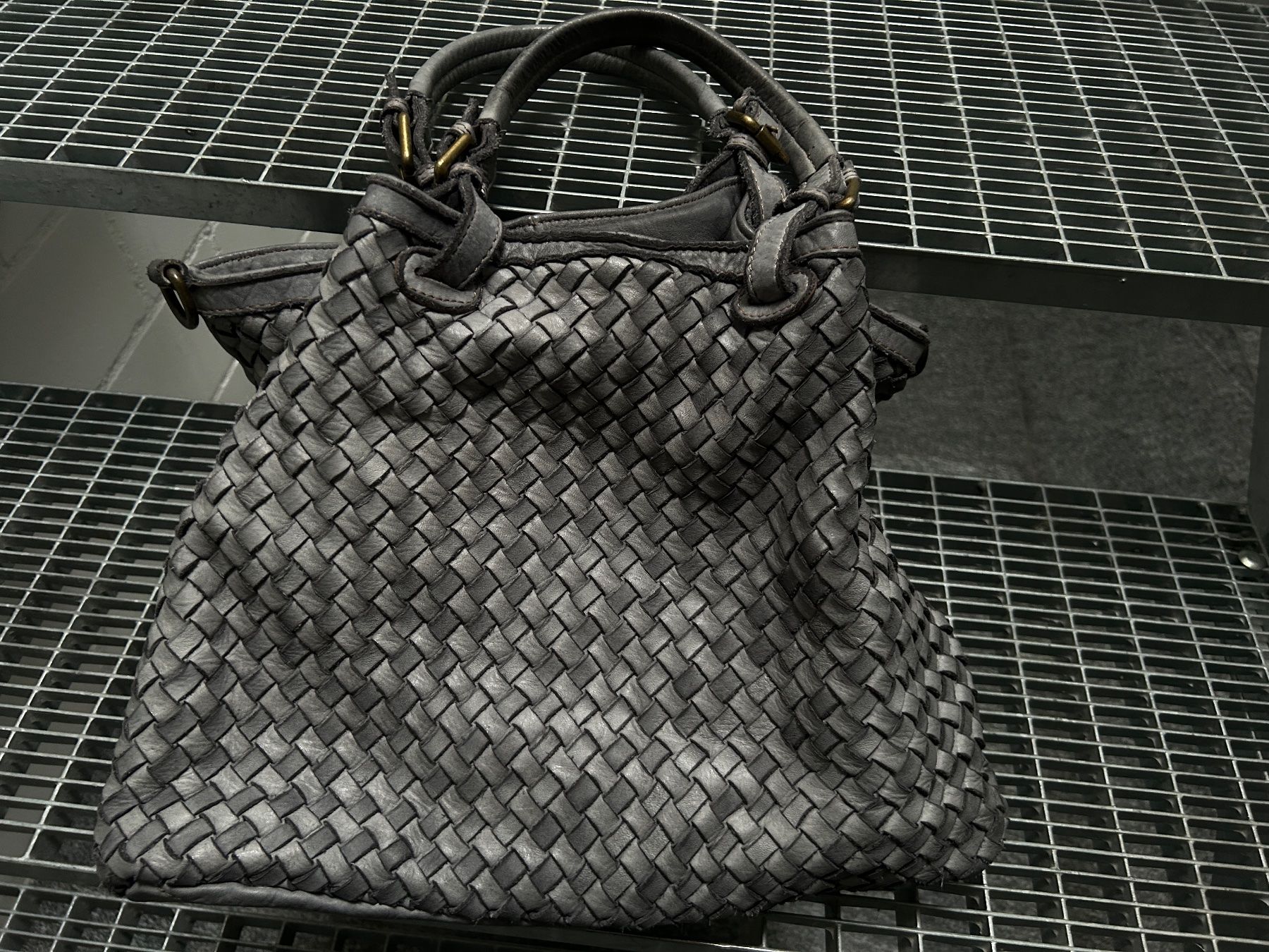 Sacs femmes: Tasche – D'occasion à Worb par -rene- 1