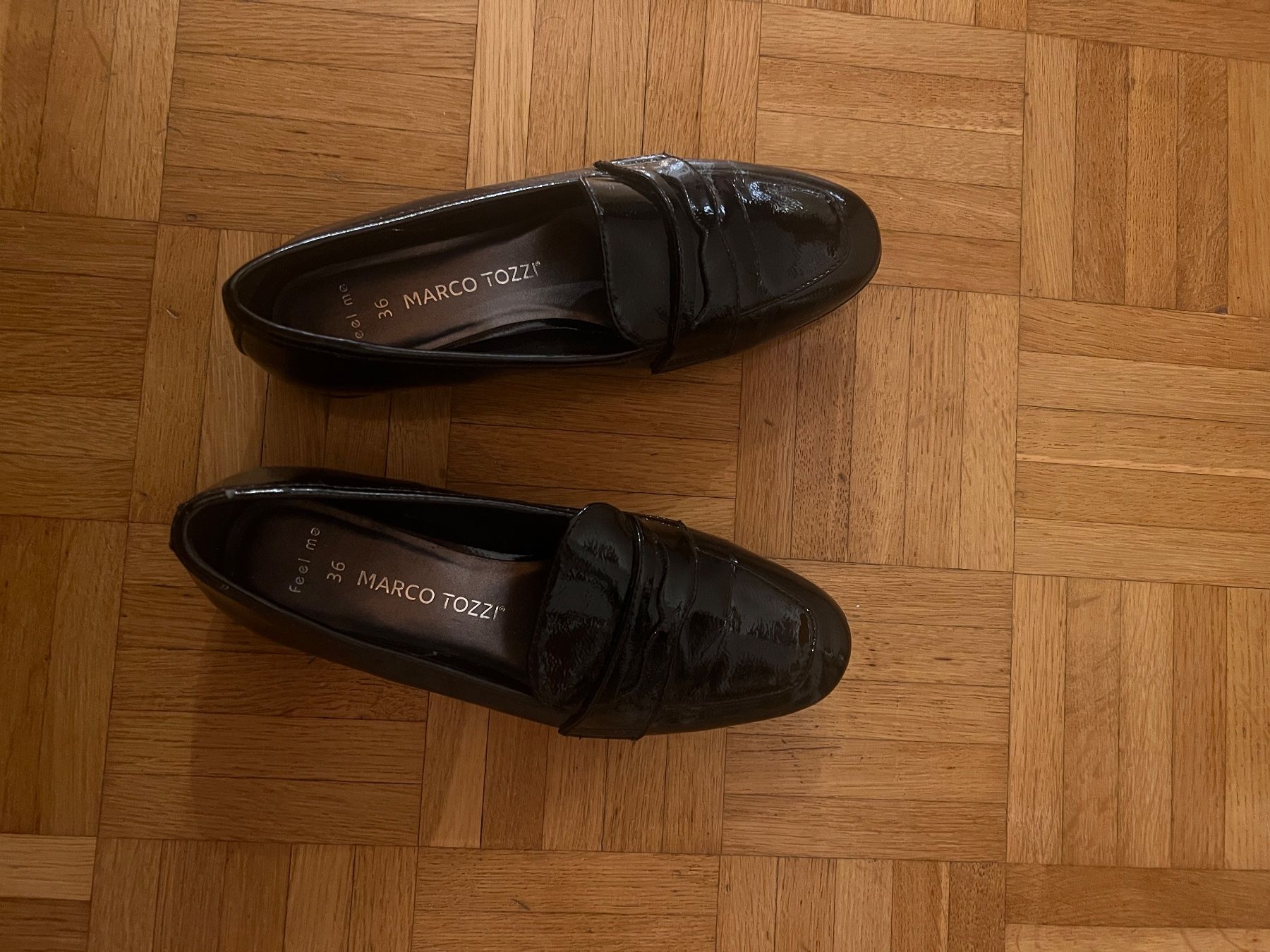 Scarpe da donna: Loafer schwarz – Usato da Riehen venduto da sur_s6yq