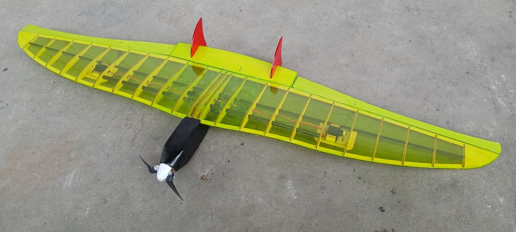RC Kits de montage: Nurflügler mit Elektromotor – D'occasion à Ufhusen par Graupner80