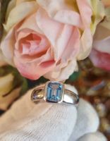 Eleganter 18K "750" Weissgold Ring mit Blaue Topaz