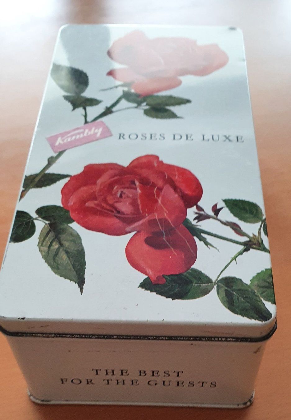 Kambly Dosen: Alte Kambly Blechdose mit Rosen-Motiv – Gebraucht aus Kreuzlingen von Rschweiz1 2