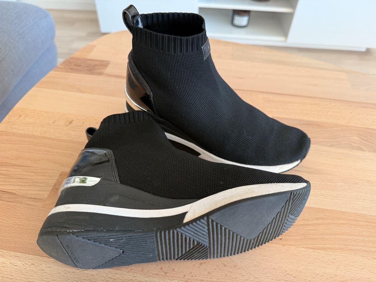 Michael Kors Chaussures femmes: Michael Kors schuhe Gr.36 – D'occasion à Stallikon par micimaci2 2