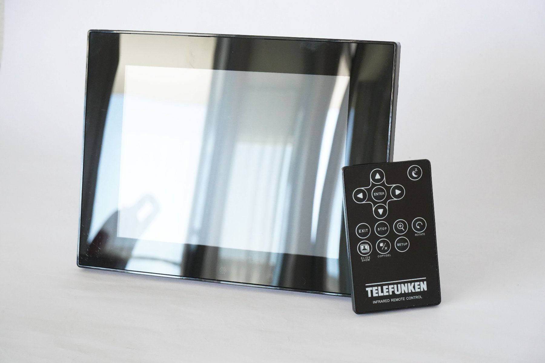 Telefunken Cornici: Digitaler Bilderrahmen – Nuovo (secondo la descrizione) da Ebikon venduto da lin_jr8x 1