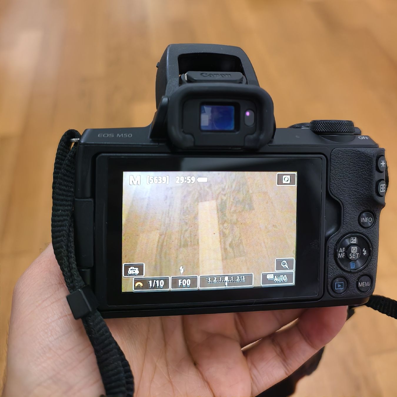 Canon Kamera: Canon EOS M50  – Defekt aus Romanshorn von TOPPRICEE 6