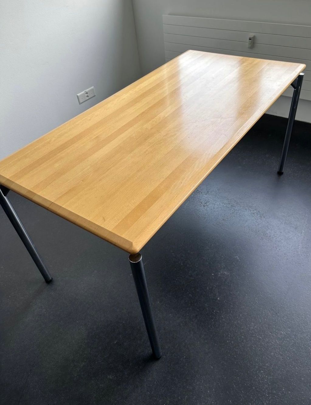 Bureaux: TOPANGEBOT: BÜROTISCH EICHE – D'occasion à Luzern par elinapeter