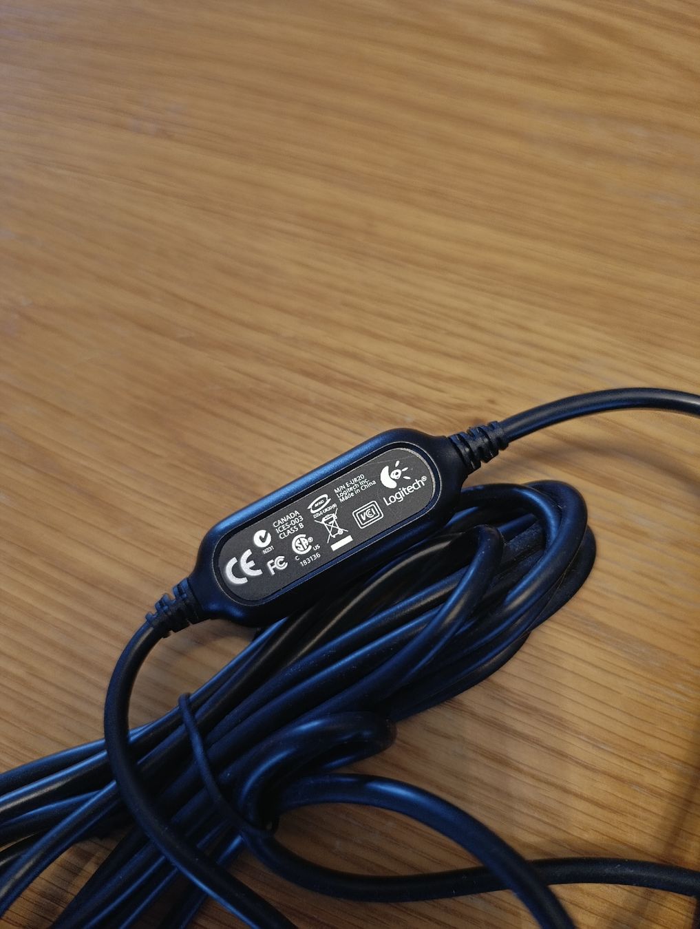 Logitech Microfoni: Logitech Mikrofon neu – Nuovo (secondo la descrizione) da Wil SG venduto da Donaldus 1