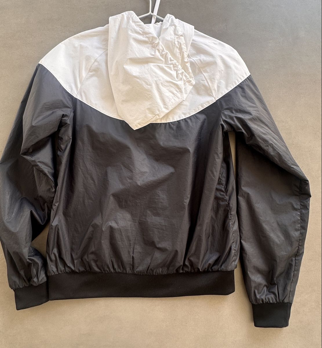 Nike Jacken: Nike Windjacke – Neu (gemäss Beschreibung) aus Zollbrück von ana_aeb 1