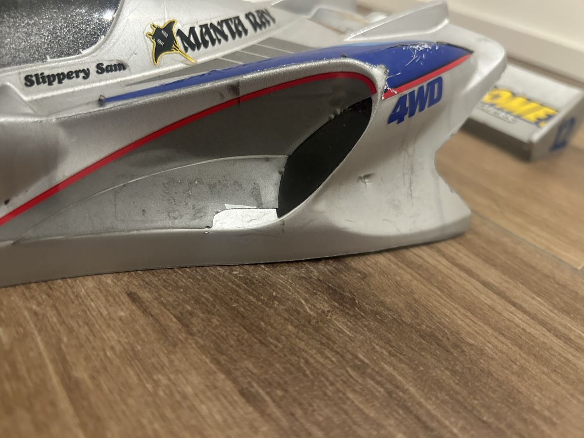 Tamiya Modellismo RC: 2 carrosseries Tamiya Manta Ray 1/10e – Usato da Chambésy venduto da asalamolard 3