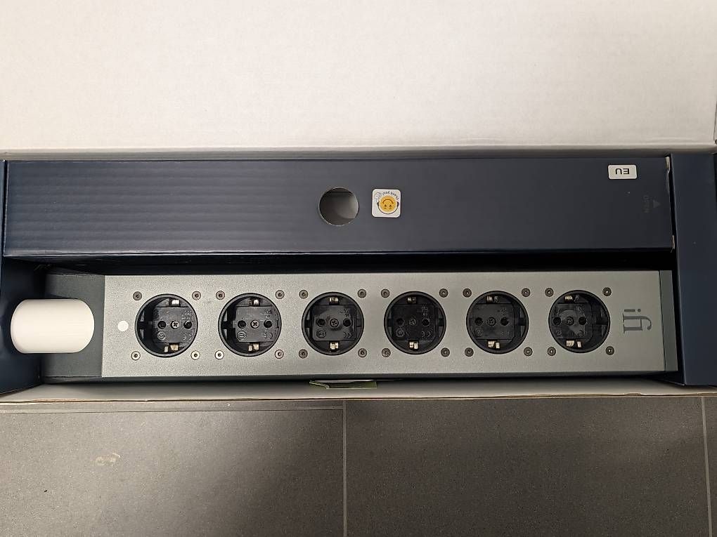 Alimentazione elettrica: IFI Audio Powerstation – Usato da Rickenbach b. Wil venduto da StGrand