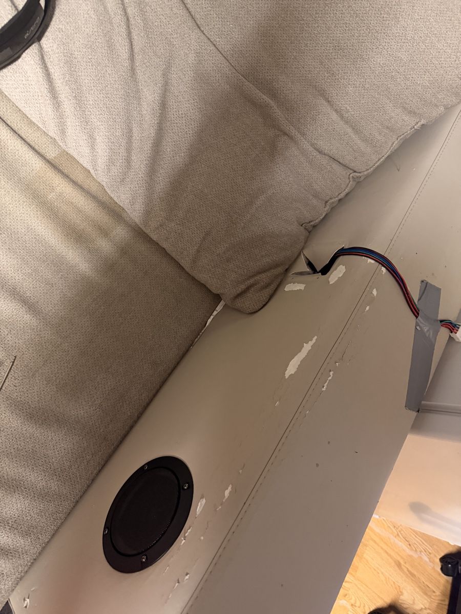 Divani: Ecksofa mit Beleuchtung  , Gebraucht – Usato da Pfäffikon ZH venduto da sch_ll2d 1
