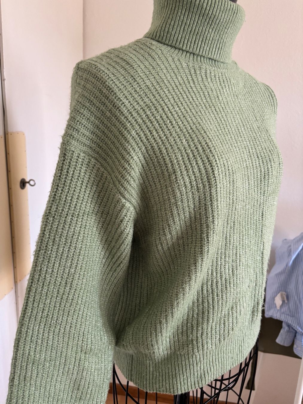 Pulls & Sweat-shirts: Rollkragenpullover – D'occasion à Bern par ViksiBash 1