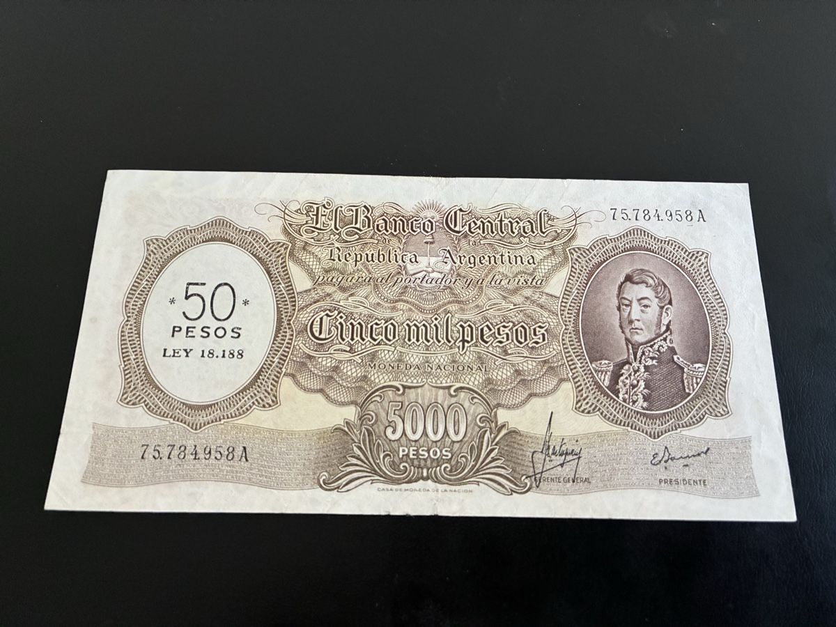 Banconote: 50 pesos ley 1968 – Usato da Dällikon venduto da Woldbanknoten 1