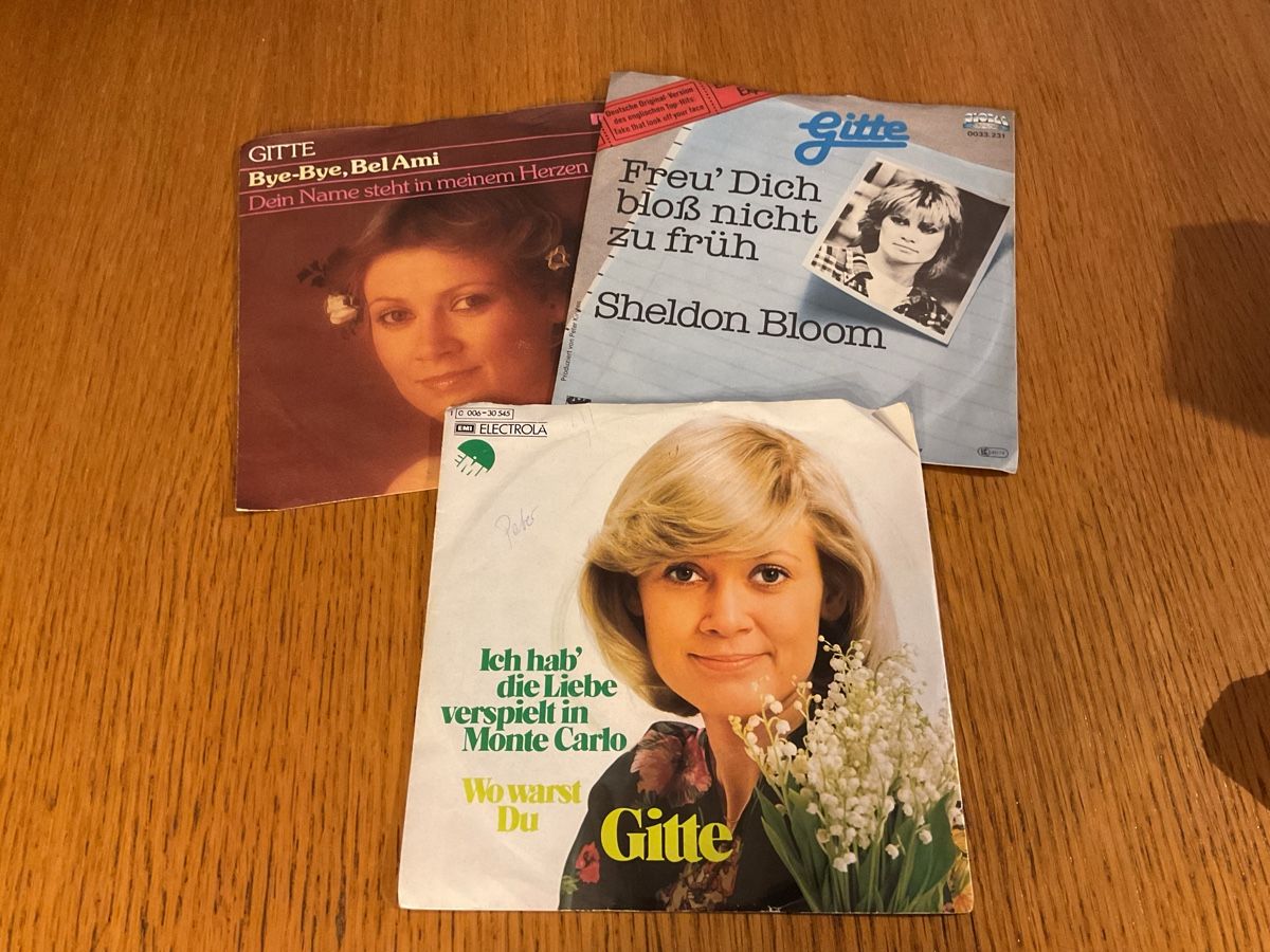 Dischi in vinile: 3 Gitte Haenning Schallplatten Singles gebraucht – Usato da Steinach venduto da Quarkie