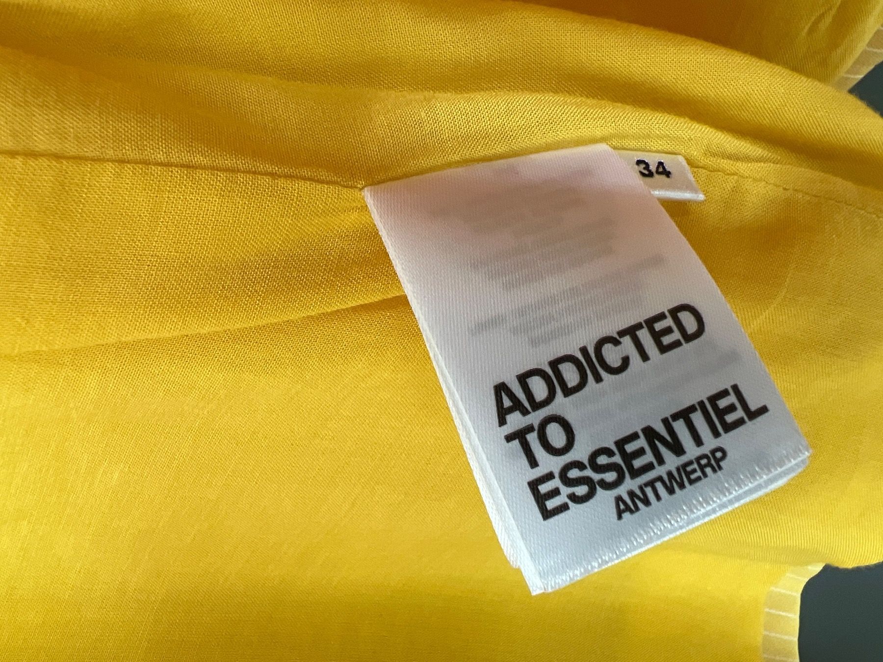 Essentiel Antwerp Jacken: Essentiel Antwerp Blazer 34 – Gebraucht aus Richterswil von 2005luciam 2
