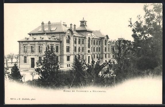 Cartes postales: AK Neuchatel, École de Commerce – D'occasion à Berlin par bartko-reher
