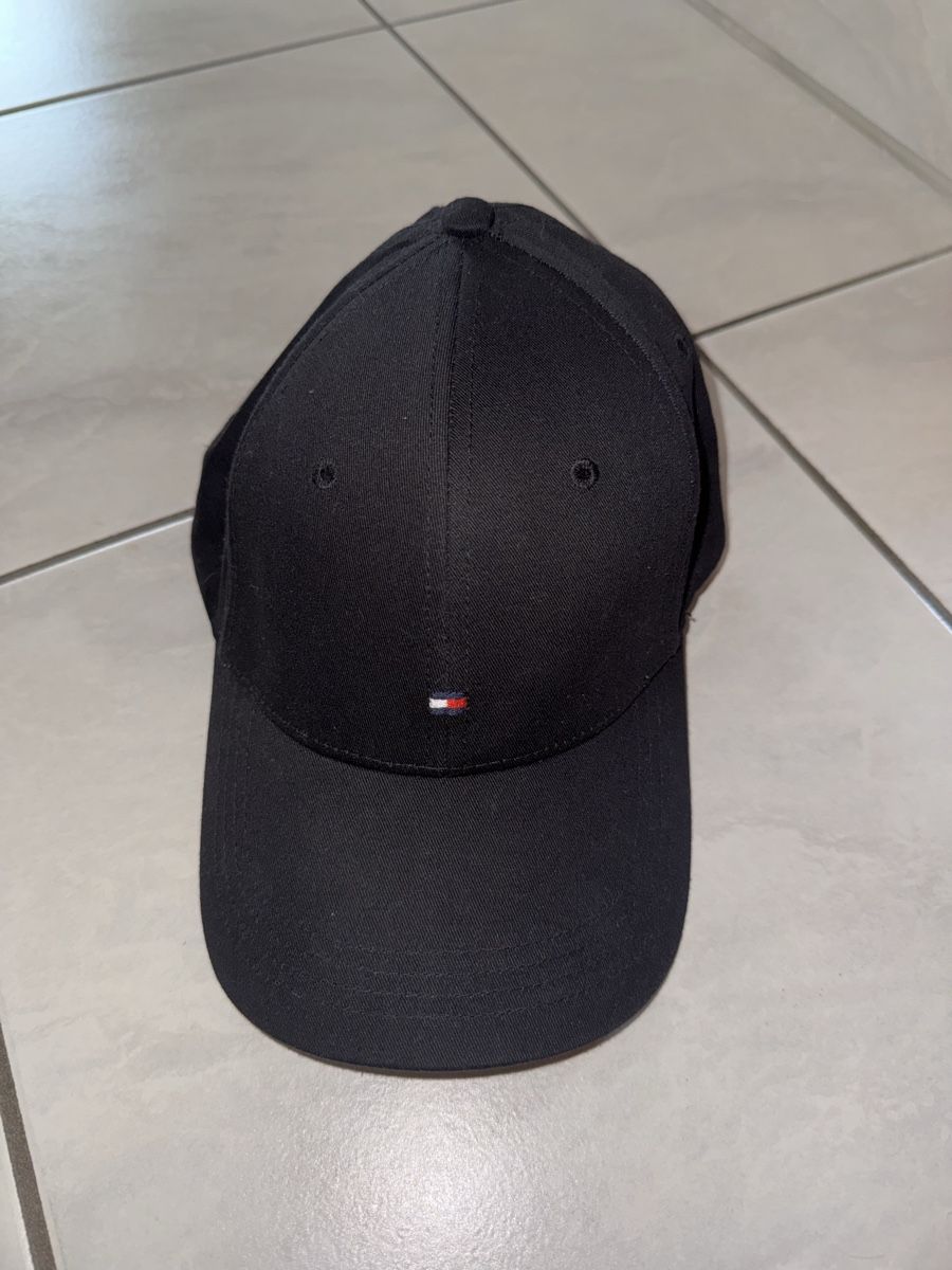 Tommy Hilfiger Hüte, Mützen & Caps: Tommy Hilfiger Cap Schwarz – Neu (gemäss Beschreibung) aus Hergiswil NW von kaufe_bei_kaufmann 3