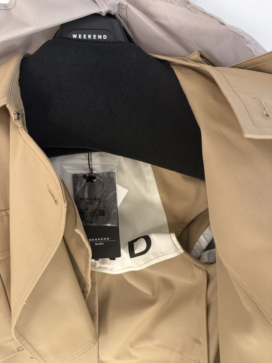 Max Mara Cappotti: Weekend Max Mara Vivetta Trenchcoat – Nuovo e nell'imballaggio originale da Vaduz venduto da GiuliaSu 5