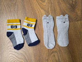 Socken Gr. 22/24 (2 Paar)