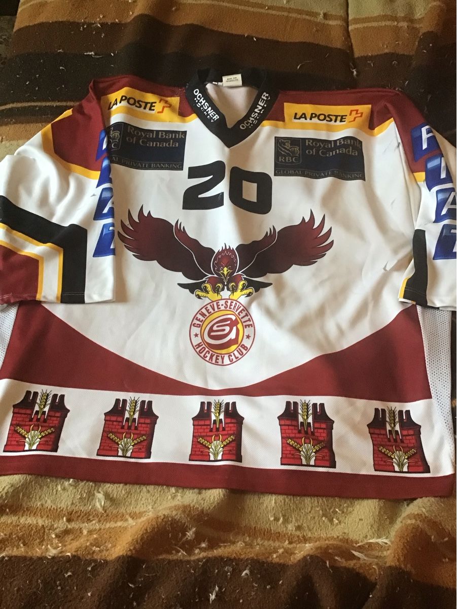 Leibchen & Hosen: Geneve servette – Gebraucht aus La Chaux-de-Fonds von chri66 1