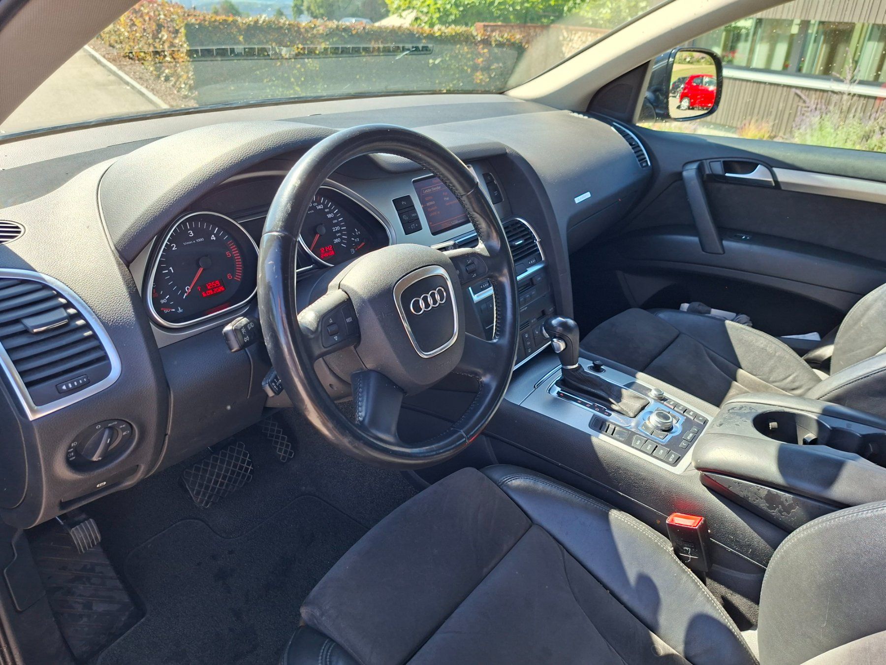 Audi Automobili: Audi Q7 – Usato da bolligen venduto da Abc0000 3