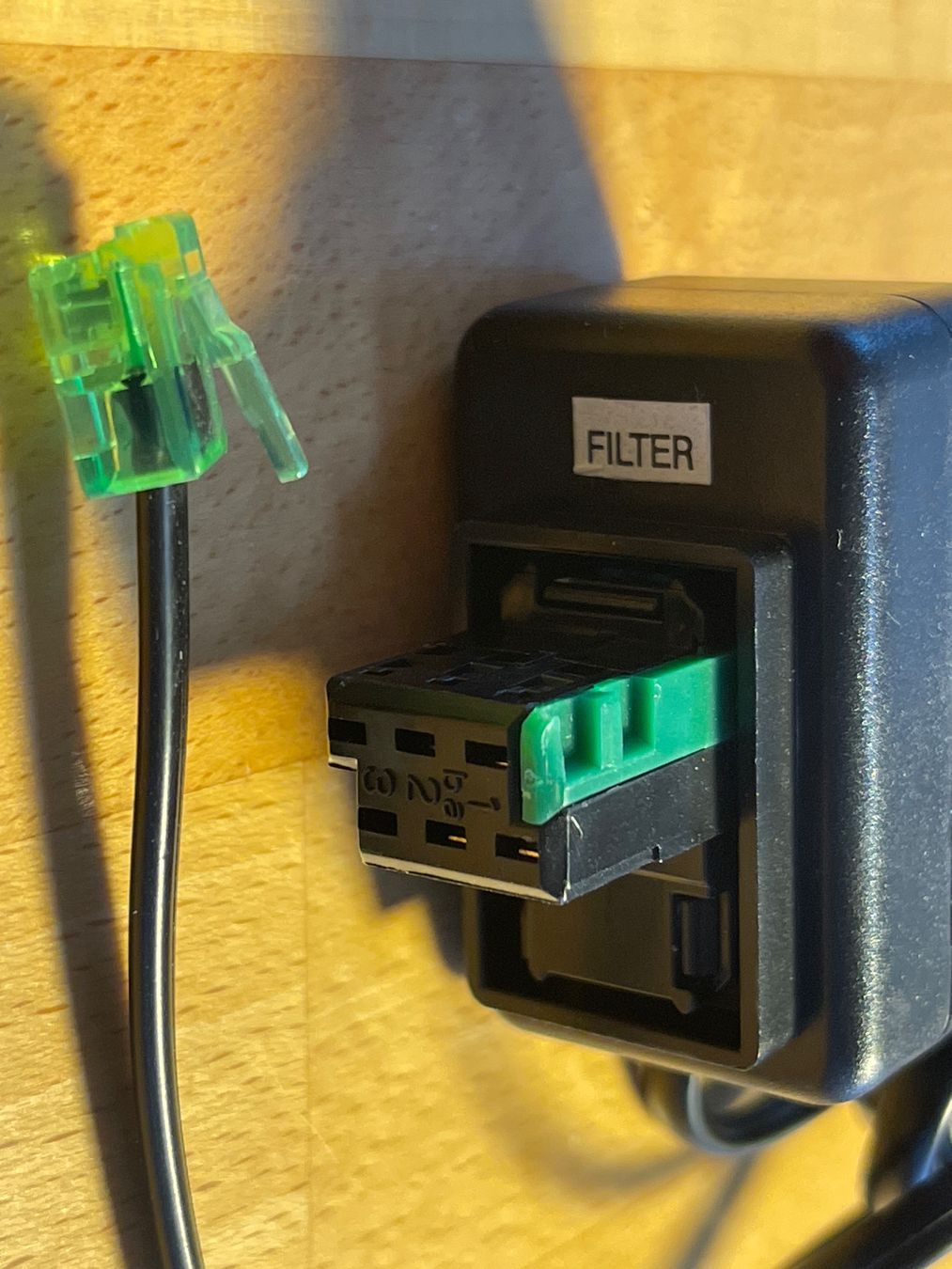 Telefoni: Telefon Filter, inkl. Tel. Kabel – Usato da Matzingen venduto da carola71 1