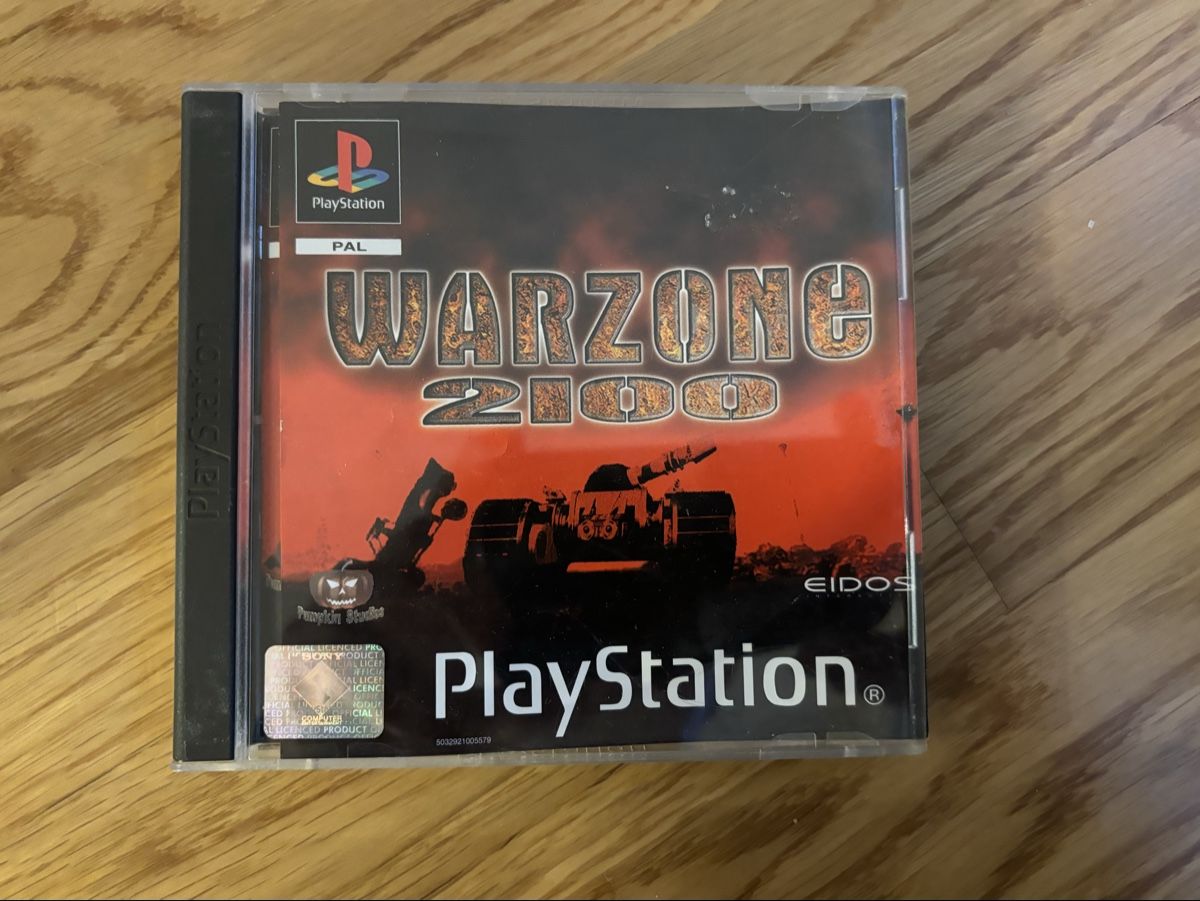 Jeux: PS (PAL) - Warzone 2100 – D'occasion à Widen par mxpx_1981