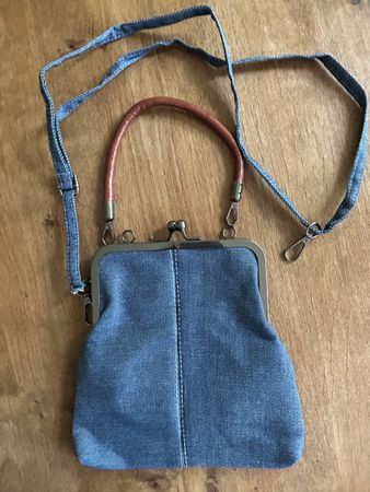 Coole Jeans Umhängetasche im Vintage-Stile. Neu