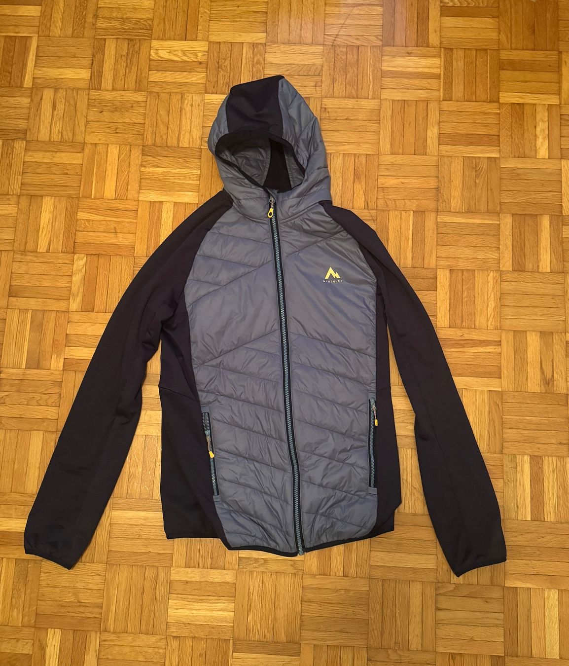 Mckinley Giacche: McKinley Sagan Jacket Hybrid – Usato da Airolo venduto da MomTheBraggerStudio