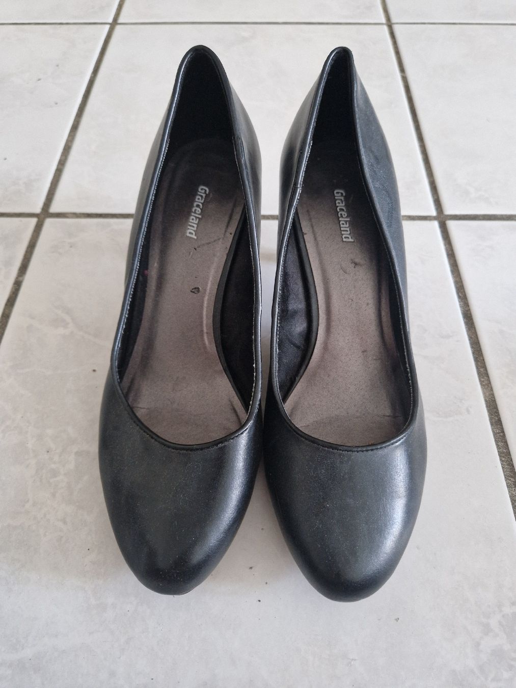 Damenschuhe: Schuhe Grösse 40 – Gebraucht aus Aarburg von augenschmaus8