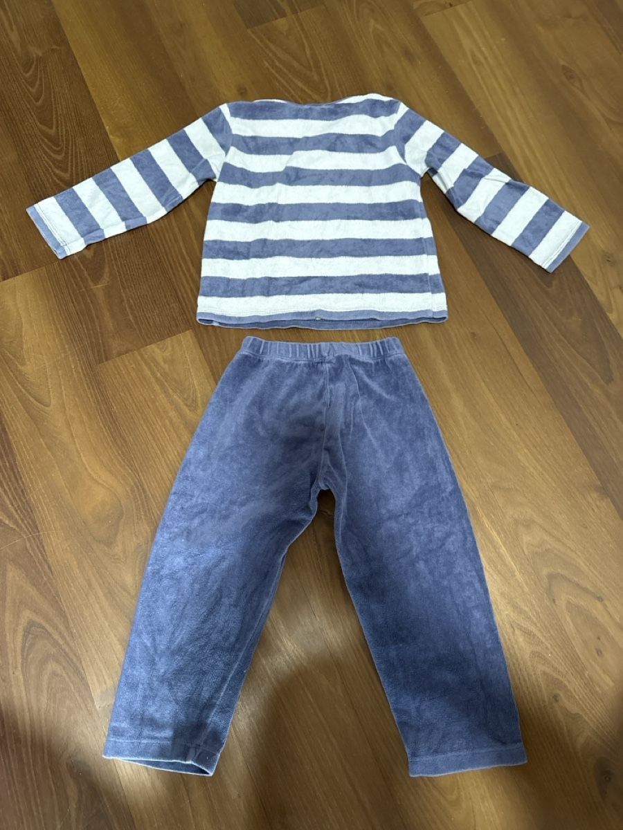 Pyjamas: Gestreifter Pyjama, Bout’chou, Größe 36M – Gebraucht aus Horw von Edith1981 2