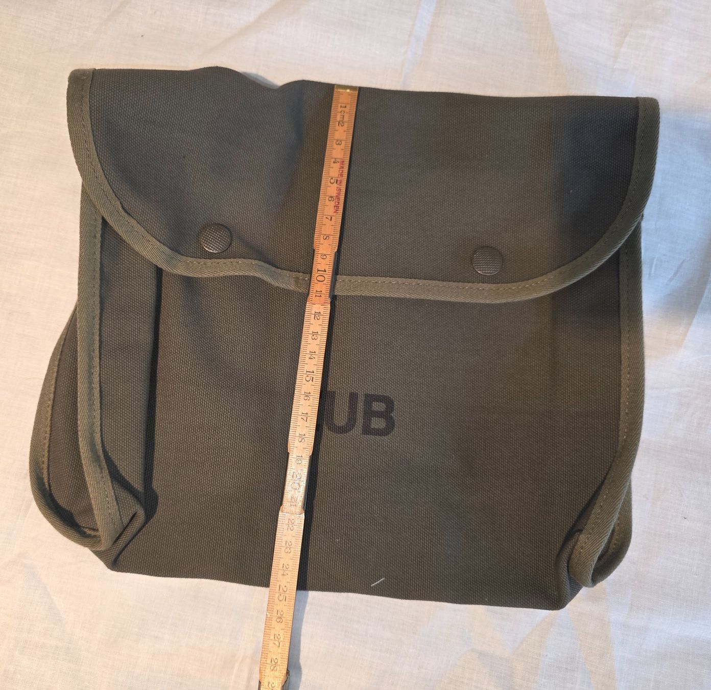 Schweizer Armee Borse: Schweizer Armee    ZUB    Tasche   oliv leer – Usato da Obermumpf venduto da oiskypoisky 5