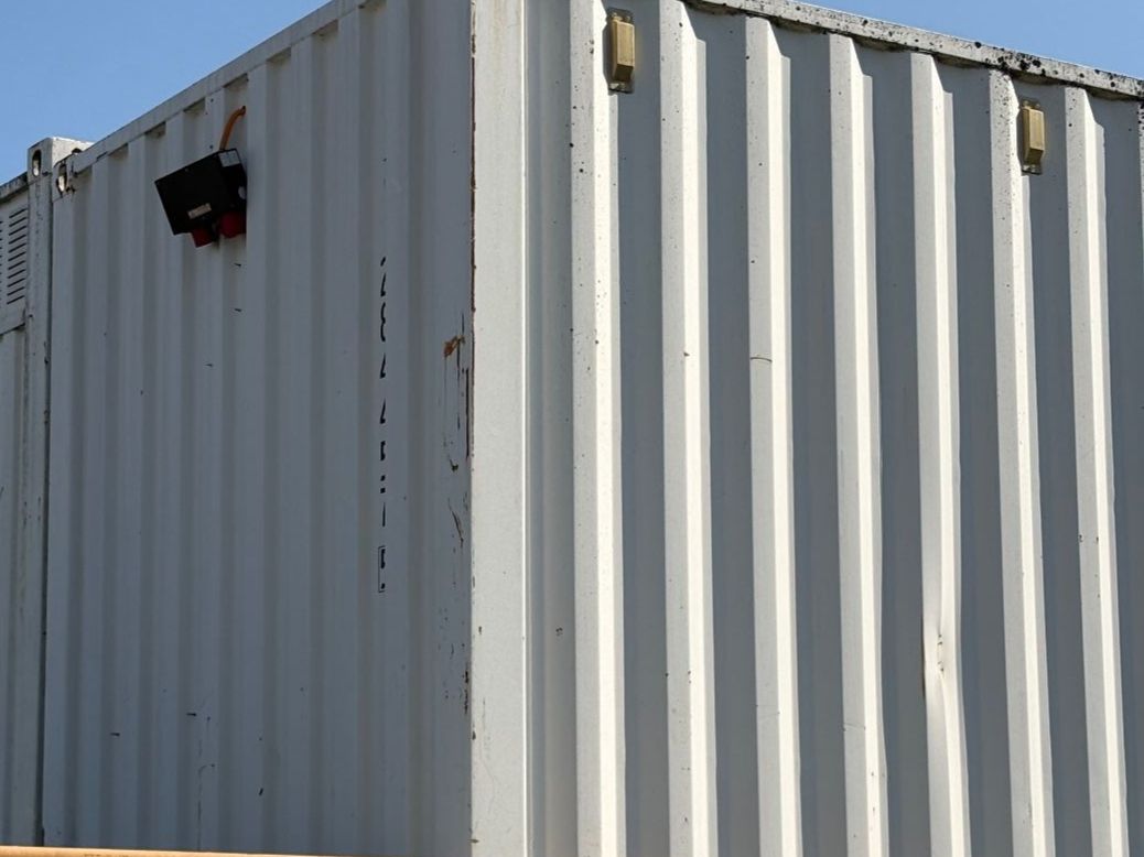 Sonstiges für Büro & Gewerbe: 20 Fuss Container – Gebraucht aus Beromünster von petebi 2