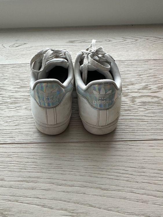 Adidas Scarpe per ragazze: Adidas Sneaker weiss/silber – Usato da Küsnacht ZH venduto da Sbrunier 2